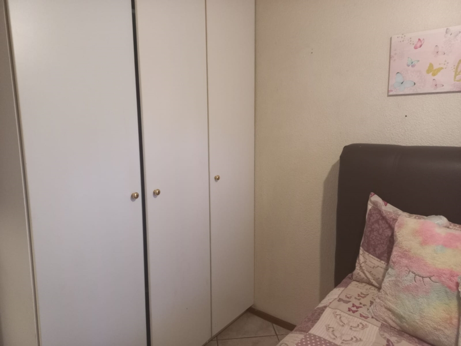 2 Bedroom Property for Sale in Safari Gardens North West